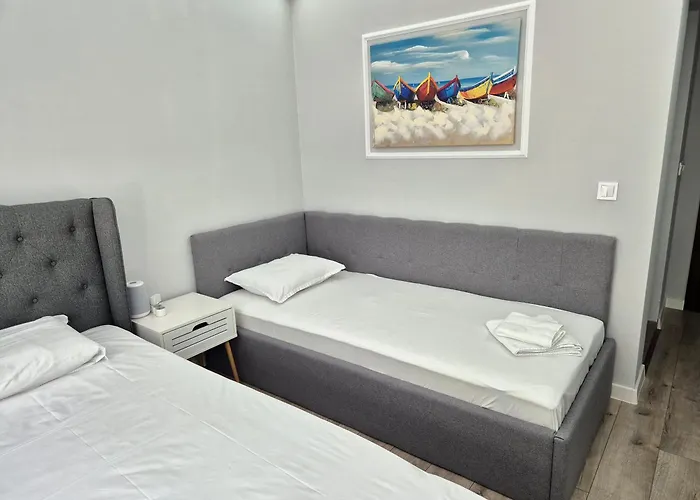 Apartment Park And Pool Apostolovi Nesebar